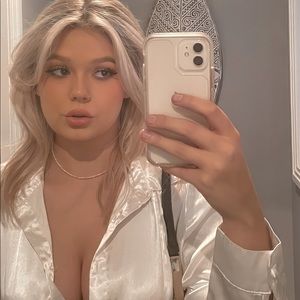 Meet your Posher, Alyssa